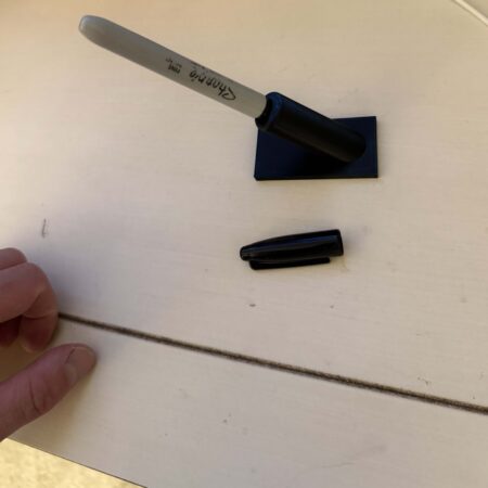 No Cap Sharpie Holder